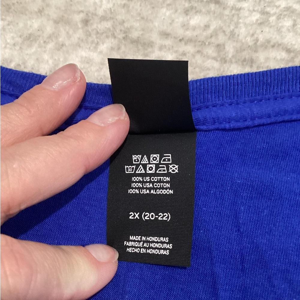 EUC - Hanes "Perfect" Cobalt Blue Tee - Worn Once - Size 2x!!! - Picture 4 of 9